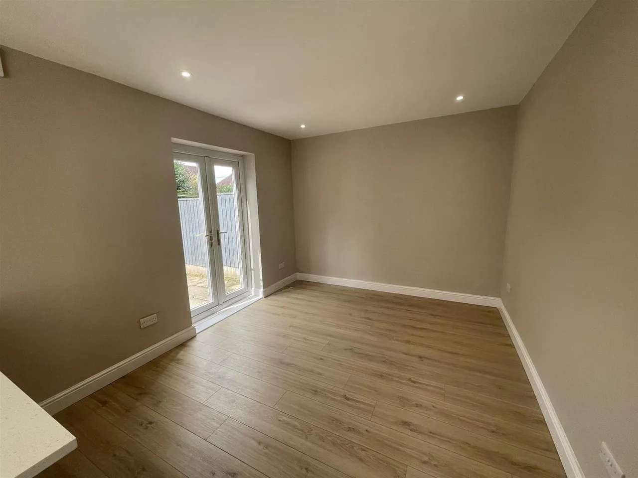 The Mount Hale Barns, Altrincham WA15 8SZ, photo 5