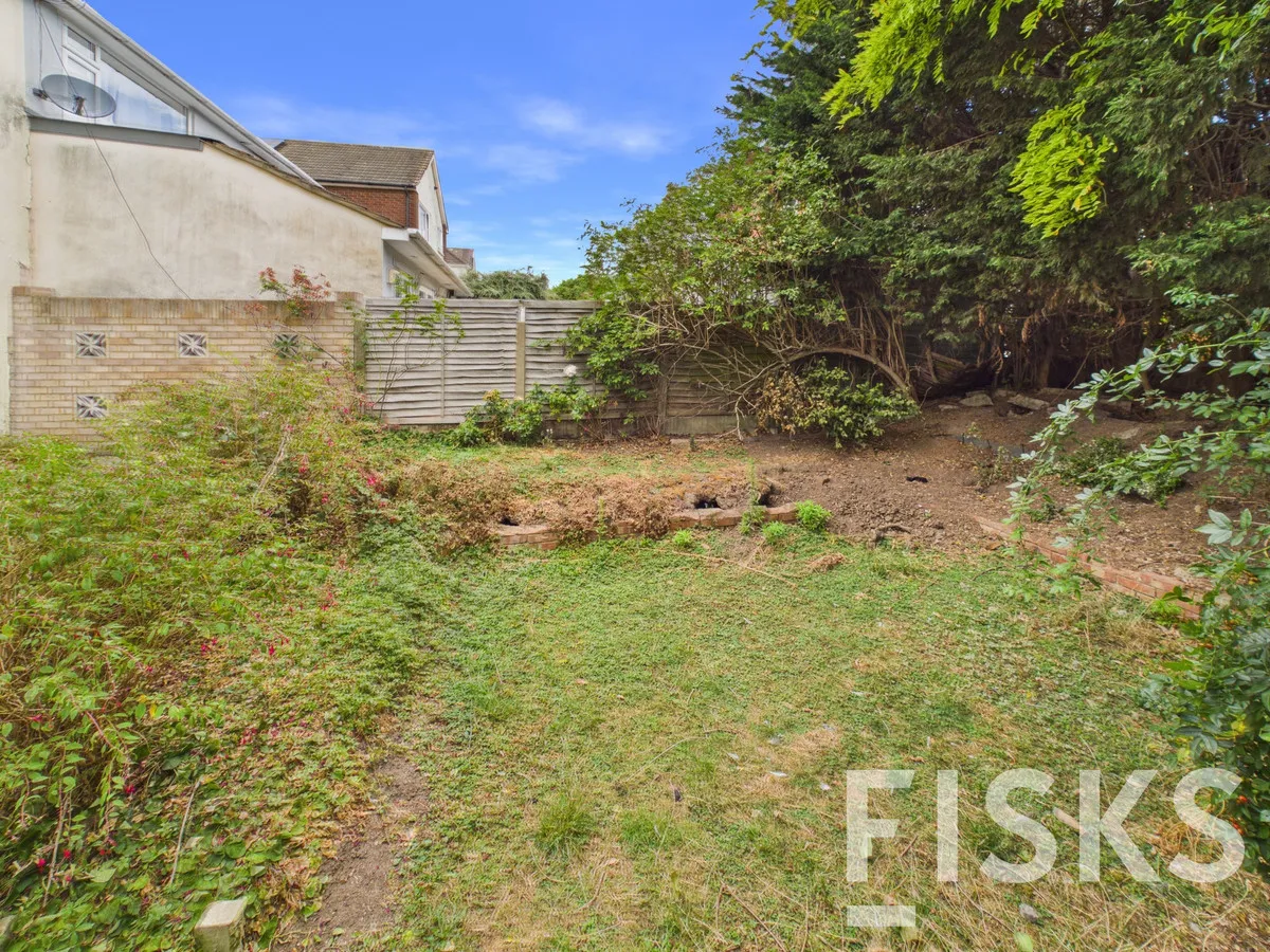 Moreland Avenue, Benfleet, SS7, photo 15