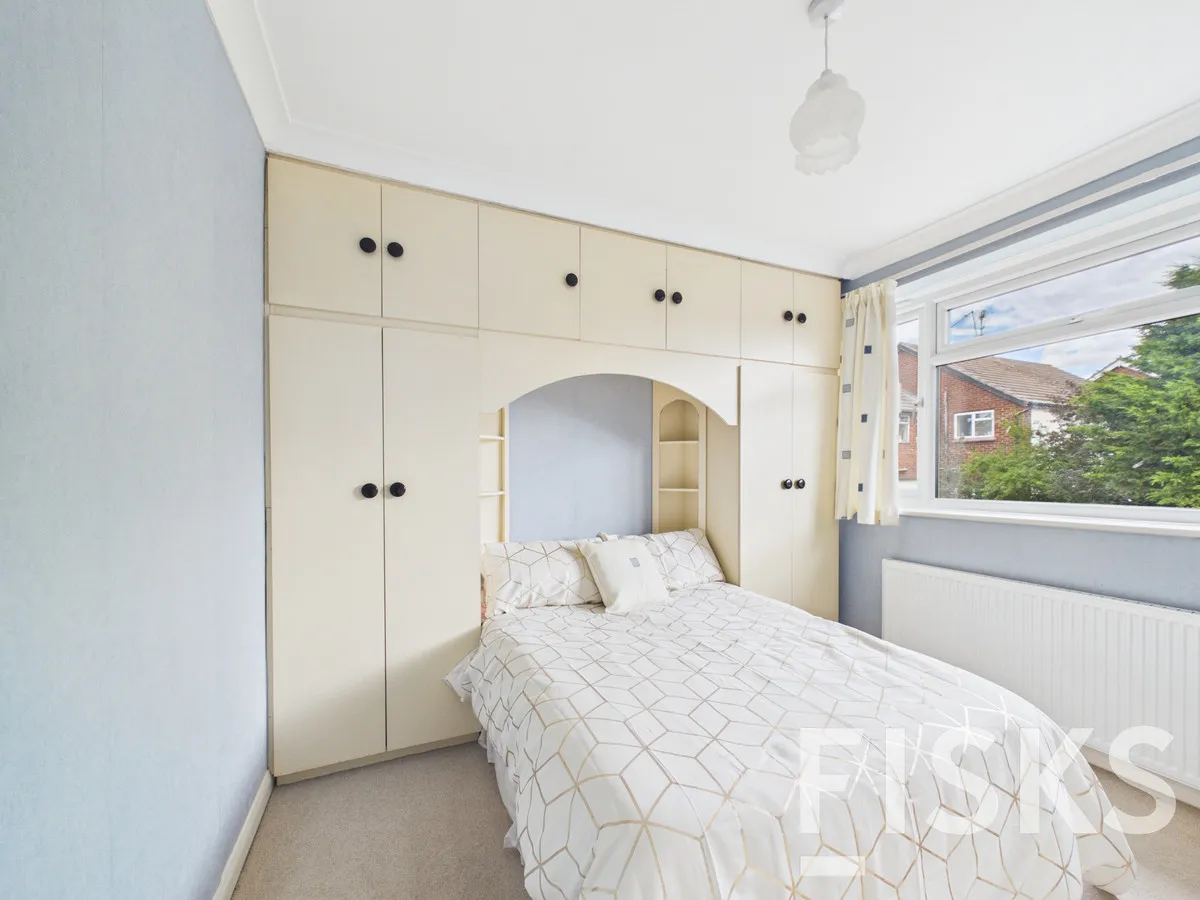 Moreland Avenue, Benfleet, SS7, photo 10