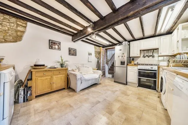 West End, Witney, OX28, photo 7