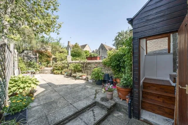 West End, Witney, OX28, photo 2