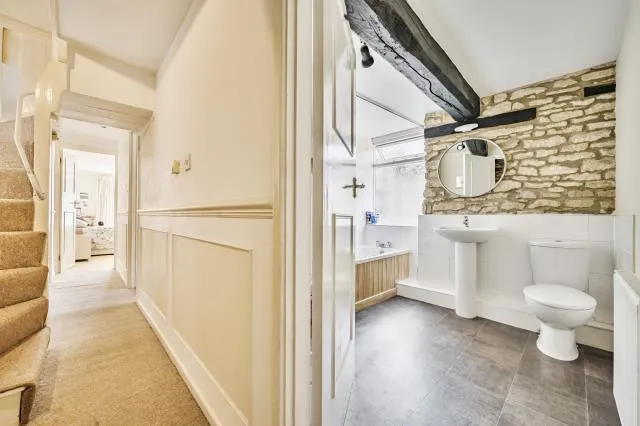 West End, Witney, OX28, photo 14