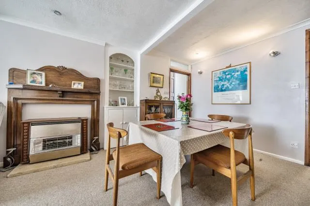 West End, Witney, OX28, photo 6