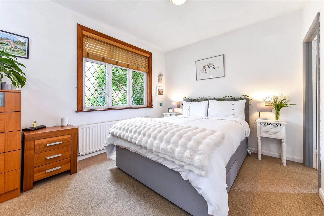 Grafton Road, Selsey, PO20, photo 9