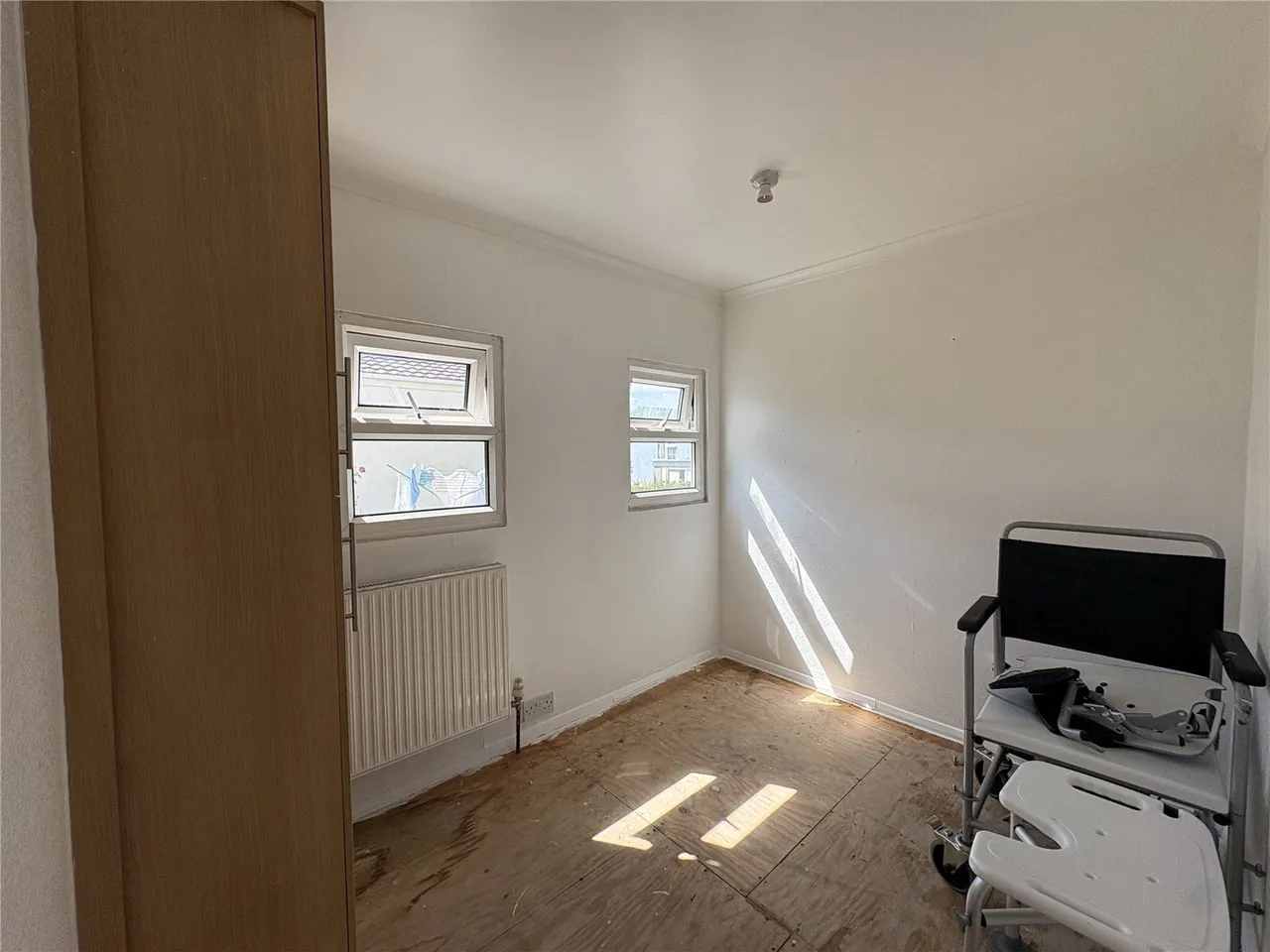 Highfield, Tower Park, Hullbridge, Hockley, SS5, photo 12