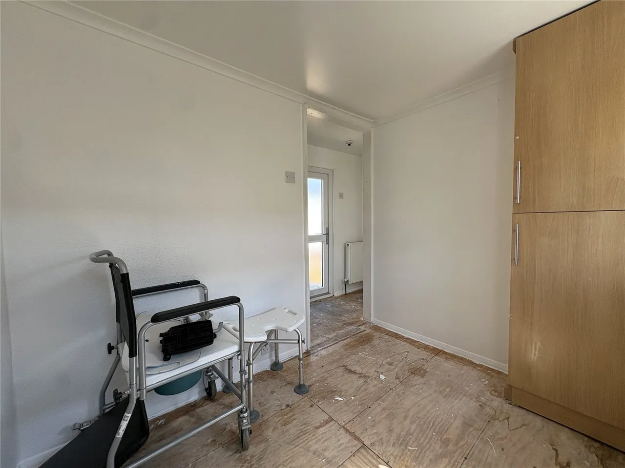 Highfield, Tower Park, Hullbridge, Hockley, SS5, photo 13