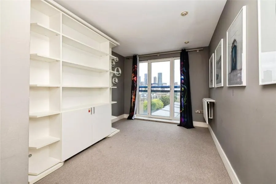 Newton Place, London, E14, photo 14