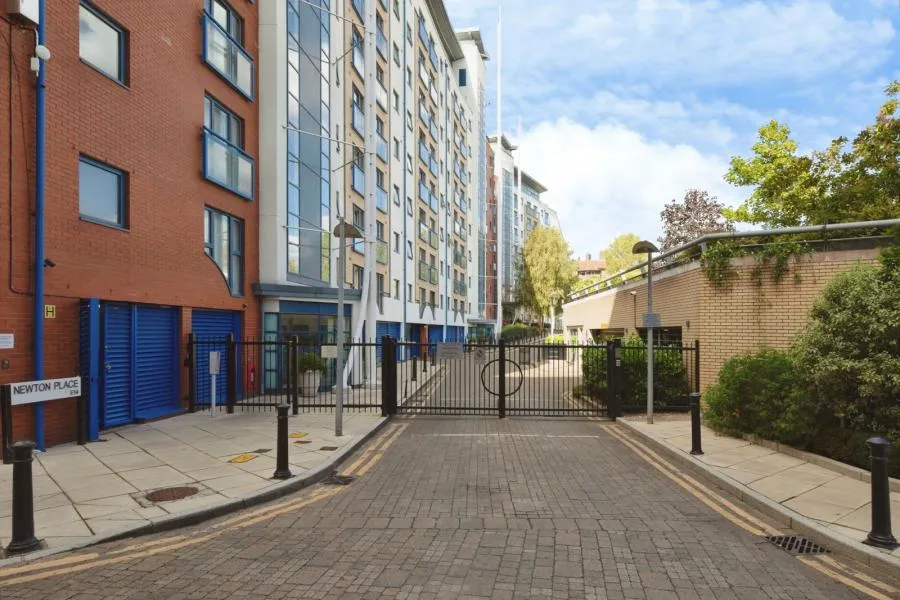 Newton Place, London, E14, photo 19