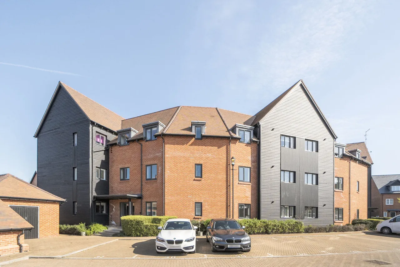 Barnsletts, Rotherfield Greys, RG9, photo 20