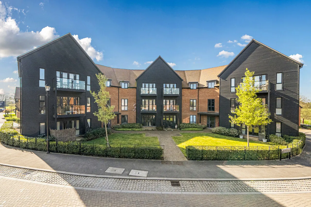 Barnsletts, Rotherfield Greys, RG9, photo 2