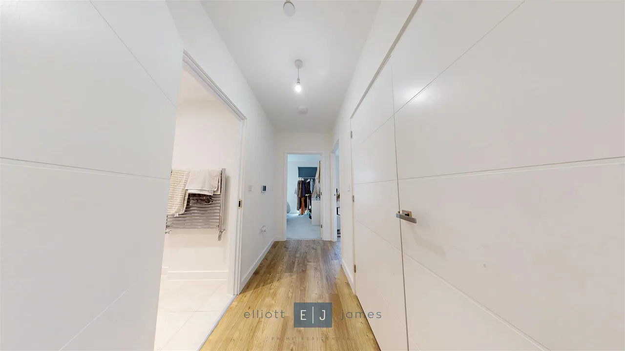 Luctons Close, Epping, Loughton, photo 2