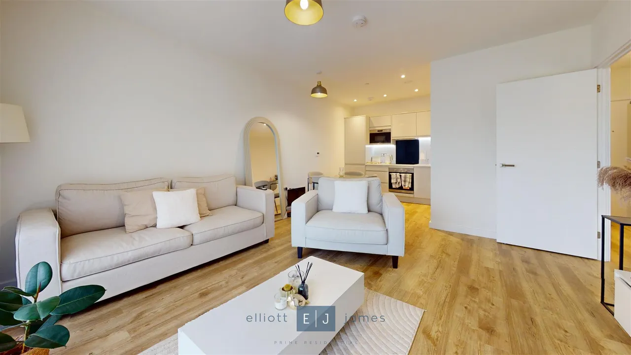 Luctons Close, Epping, Loughton, photo 7