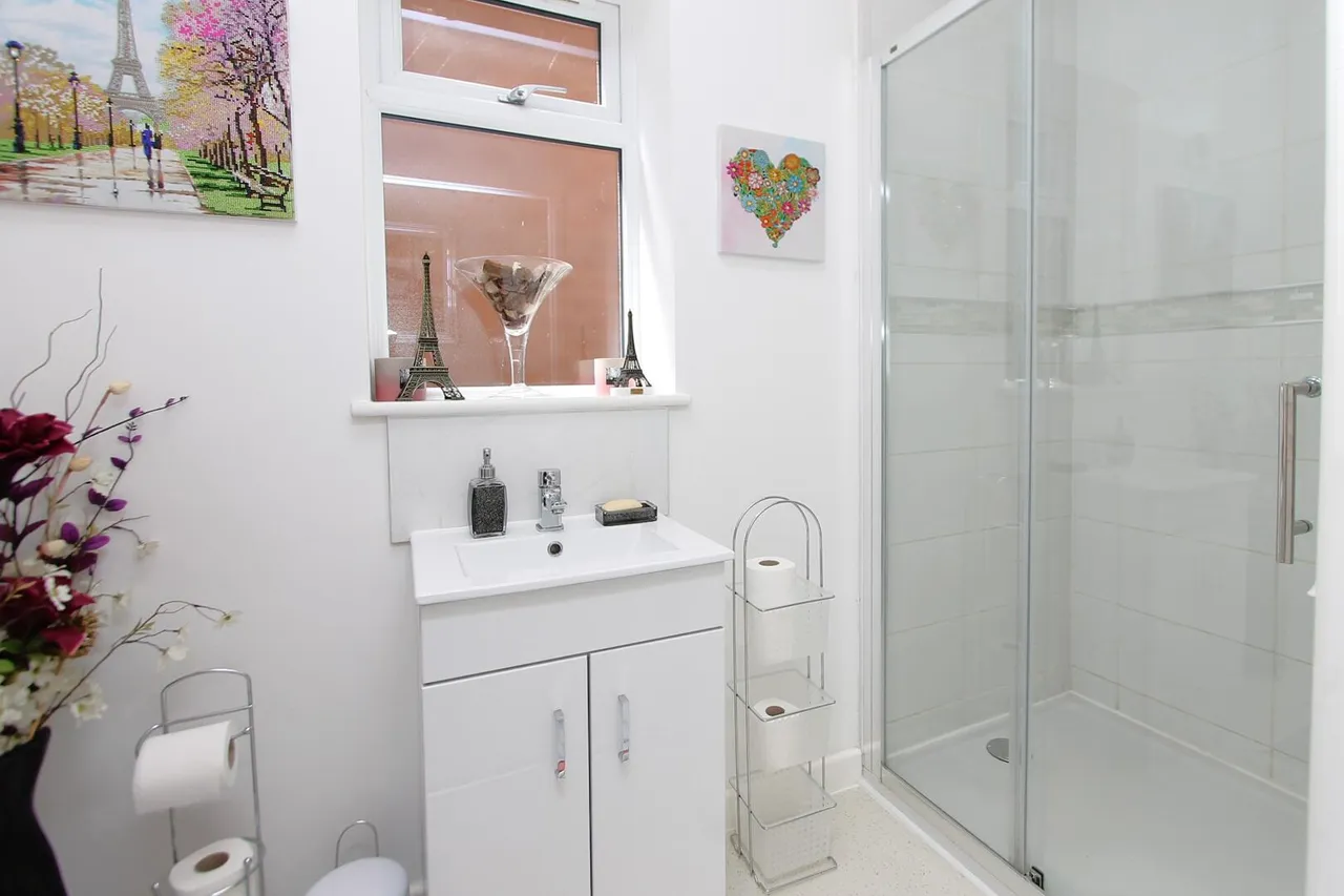 Heath Drive, Kidderminster, photo 16