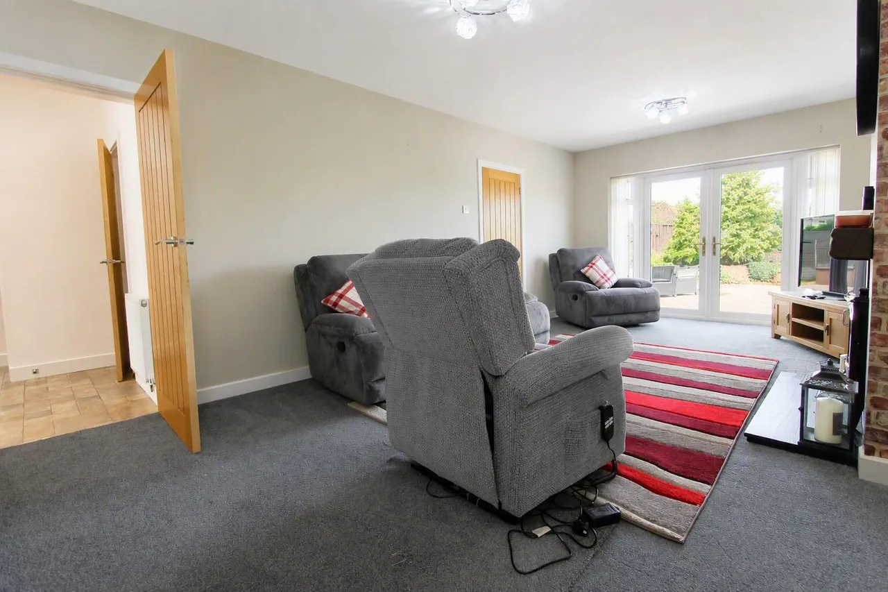 Heath Drive, Kidderminster, photo 7