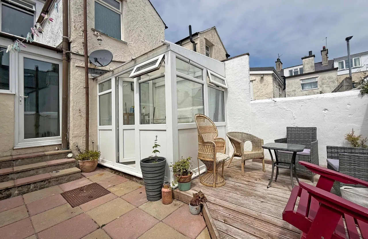 Roland Street, Holyhead, photo 12