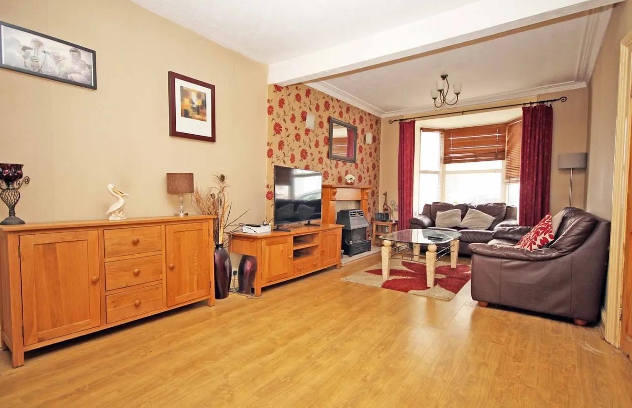Roland Street, Holyhead, photo 18