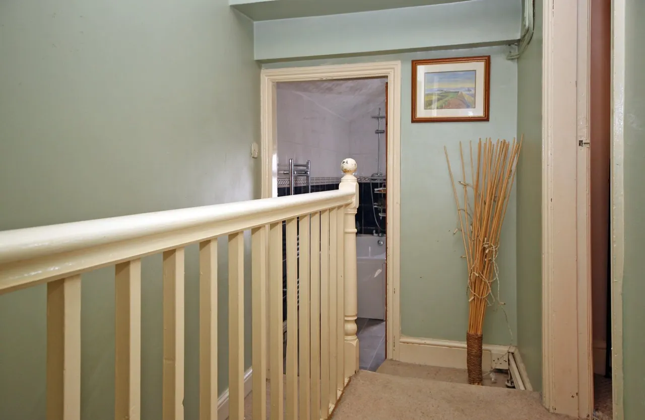 Roland Street, Holyhead, photo 17