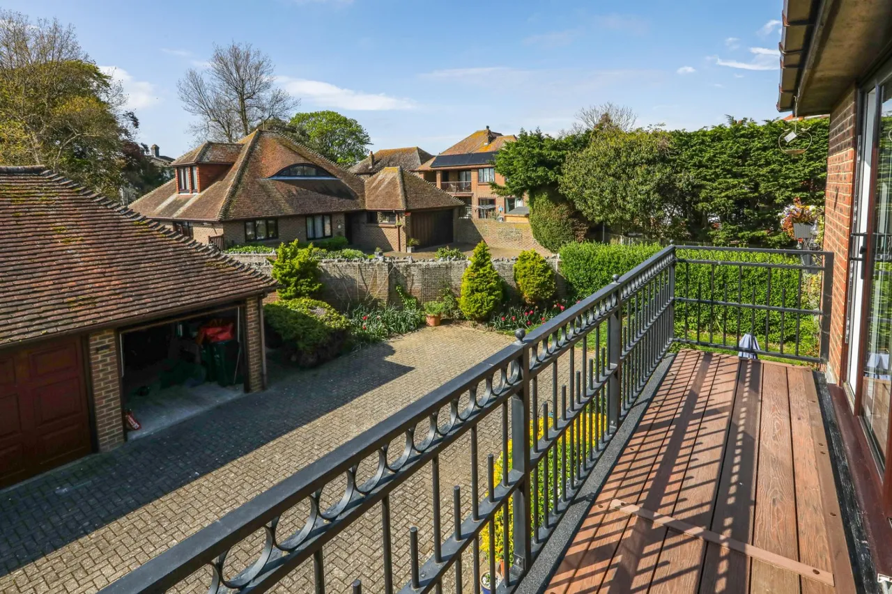 Epple Bay Avenue, Birchington, CT7, photo 6