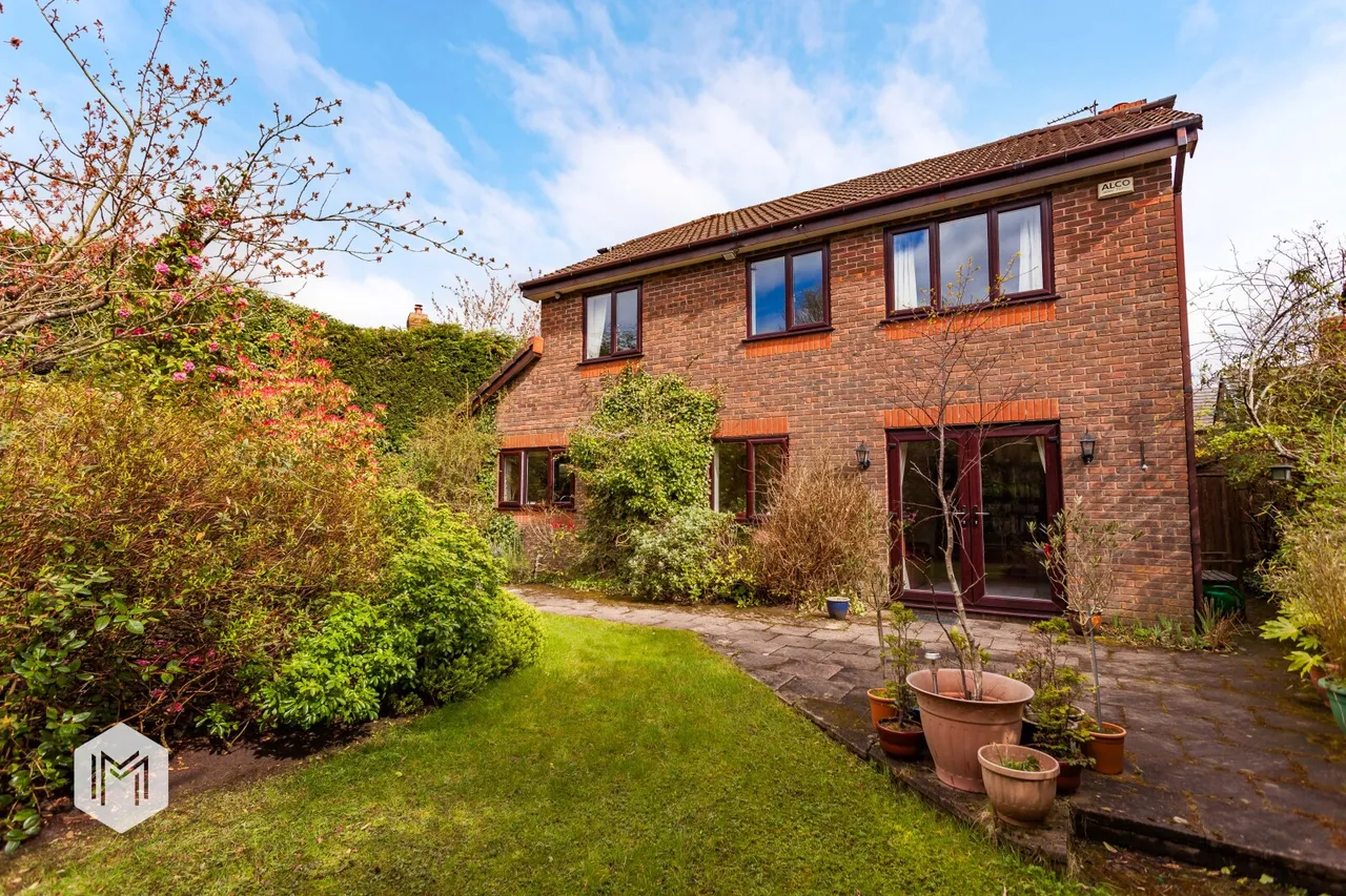 Whitland Avenue, Bolton, BL1 5FB, photo 13