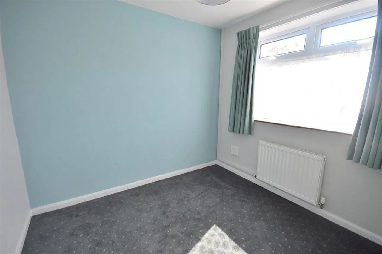Wincham Road, Sale, photo 7