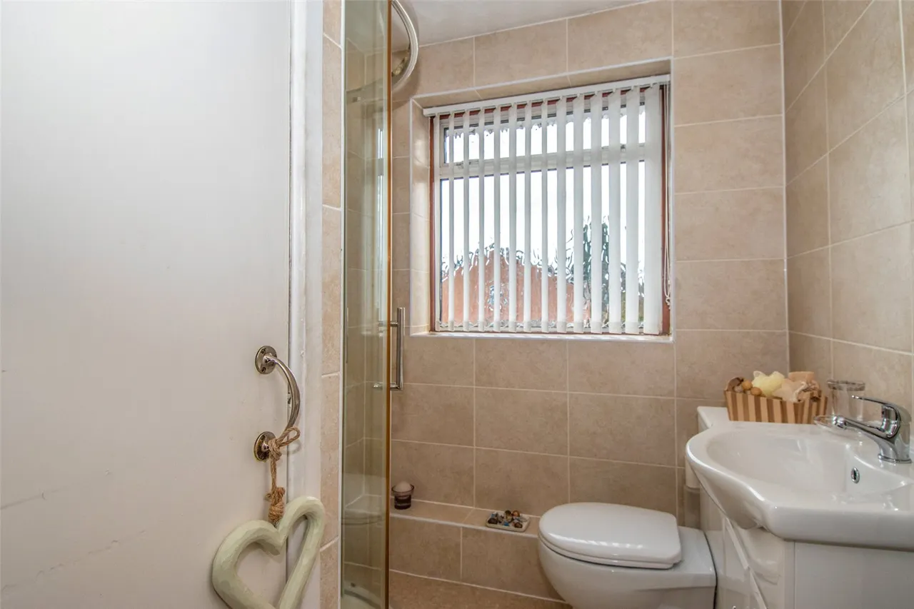 Swift Close, Bromsgrove, Worcestershire, B61 7BS, photo 13
