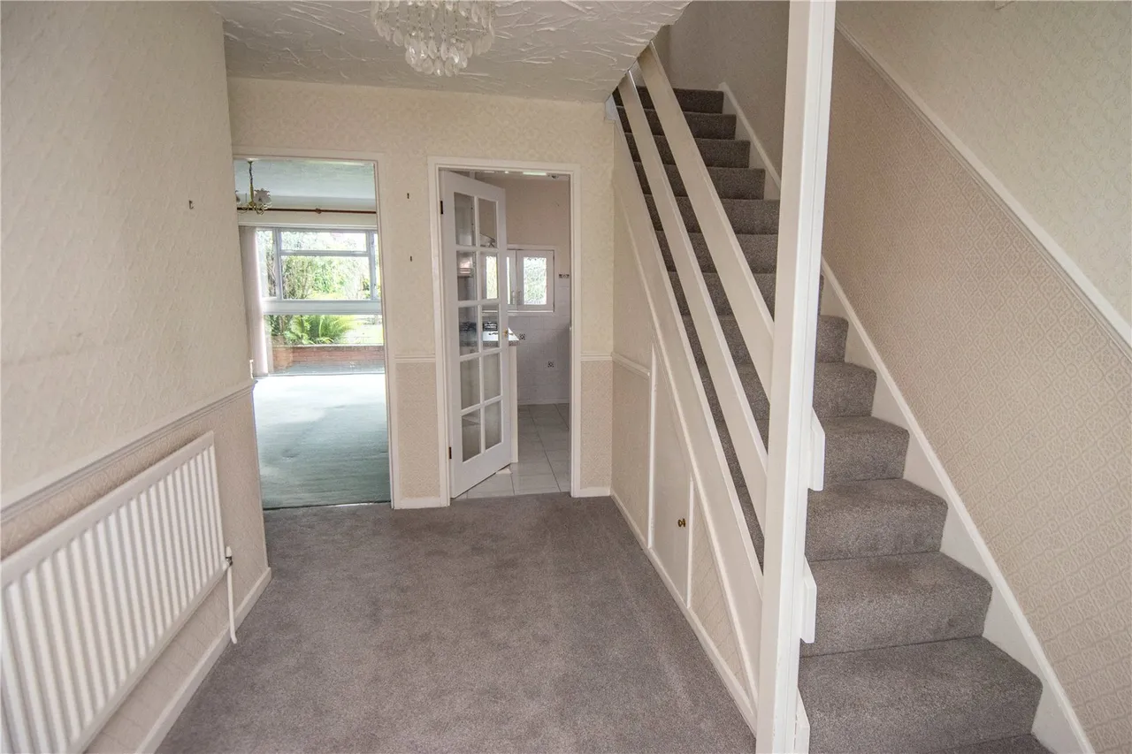 Swift Close, Bromsgrove, Worcestershire, B61 7BS, photo 6