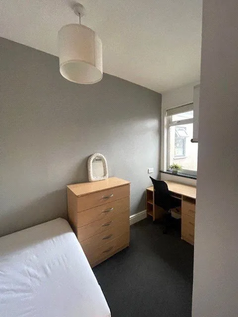 Tiverton Road, Birmingham, B29, photo 10