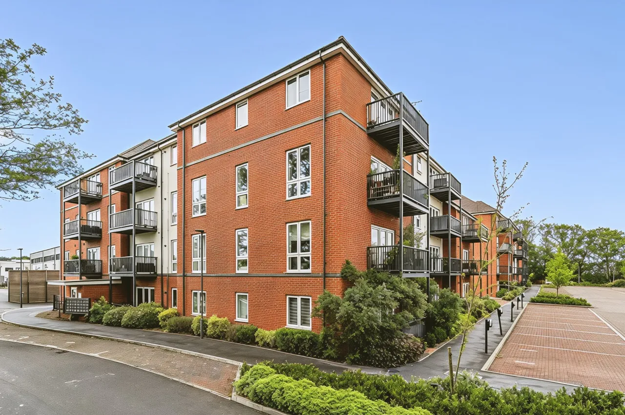 Blackbess Lane, Chertsey, KT16, photo 15
