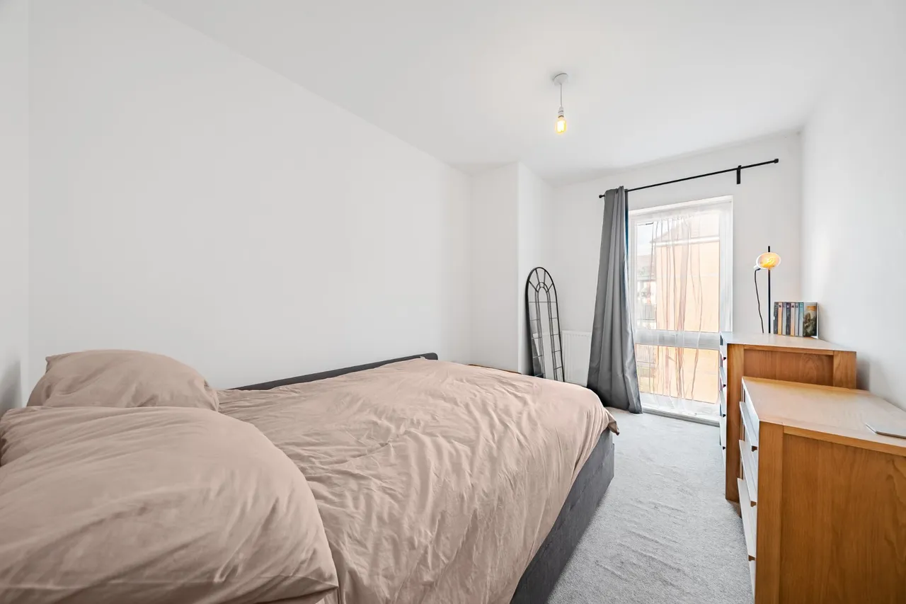 Blackbess Lane, Chertsey, KT16, photo 14