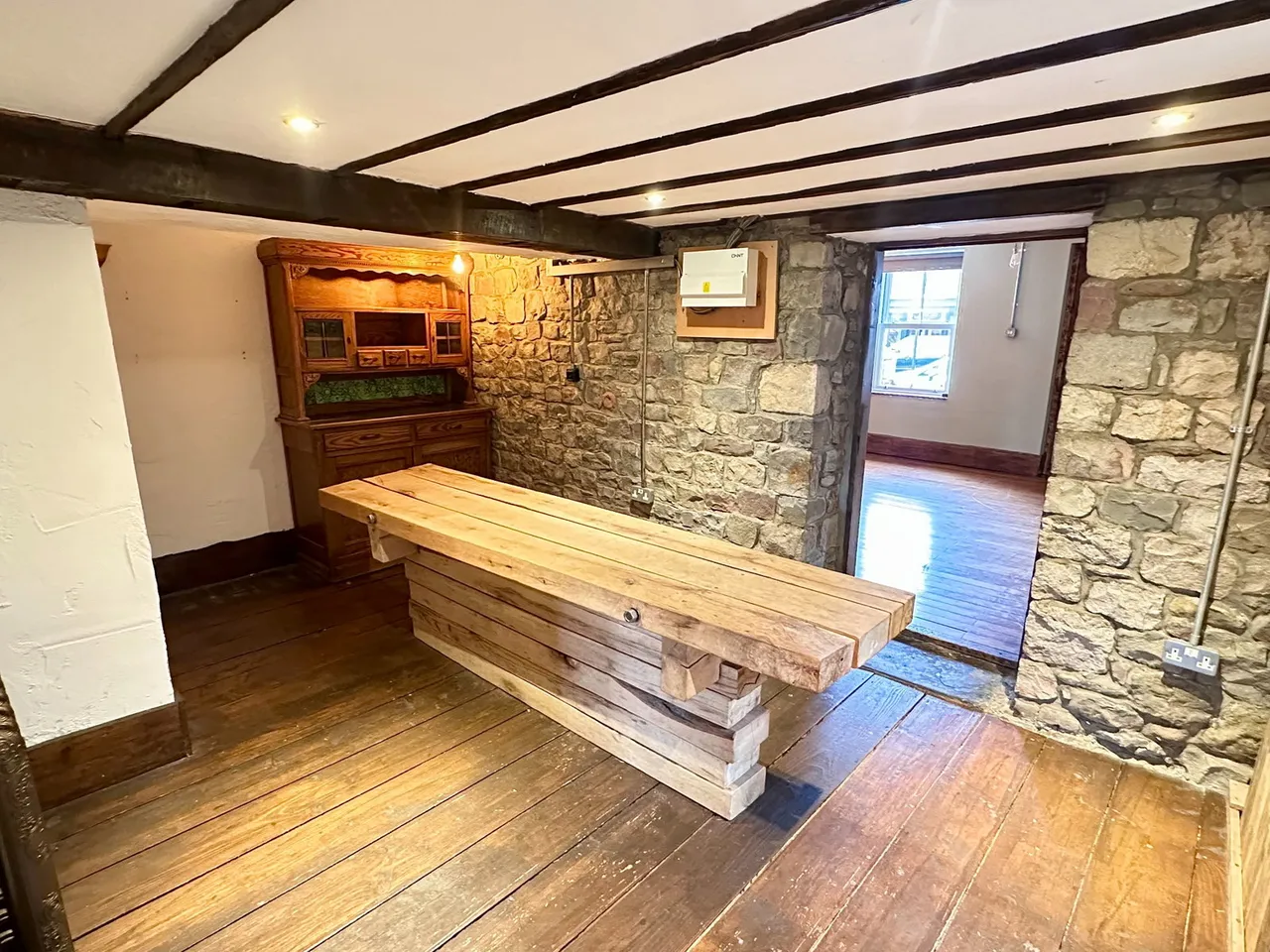 Commercial Street, Ystradgynlais, SA9, photo 5