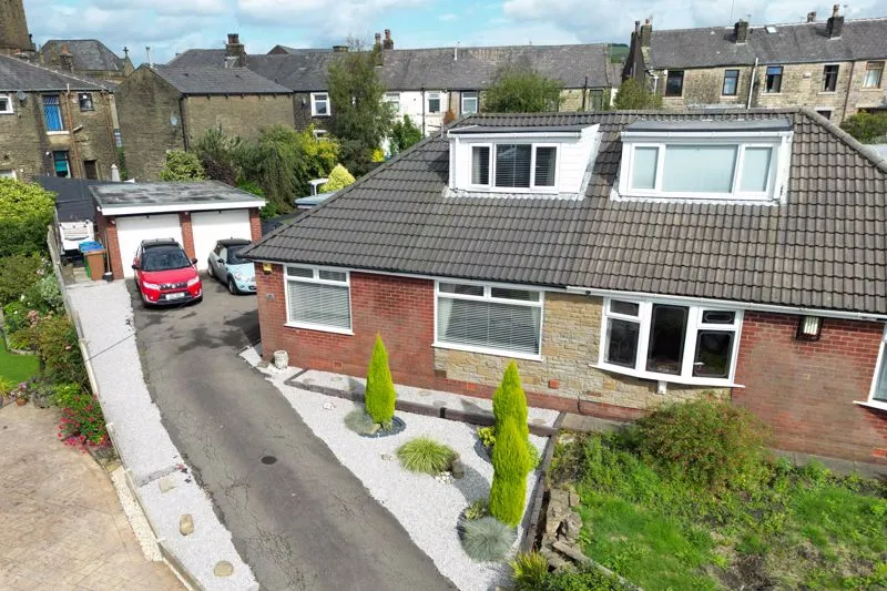 Ladyhouse Close Milnrow, Rochdale OL16 4EB, photo 33