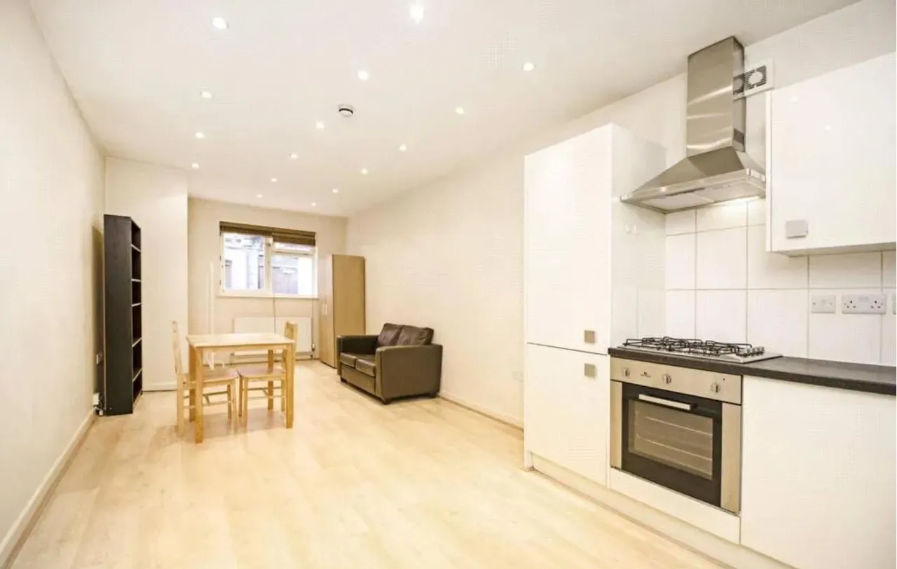 flat to rent — Finchley Road, London