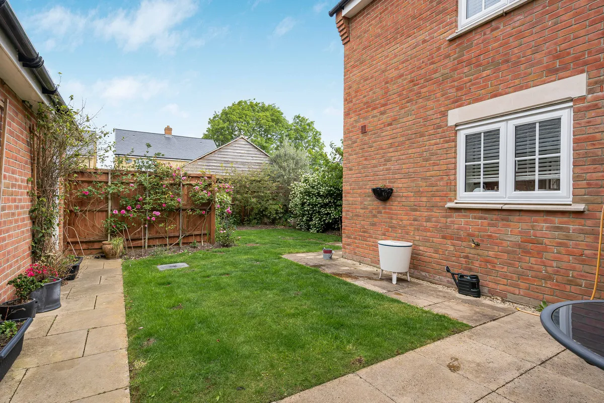 Marsh Road, Ambrosden, photo 14