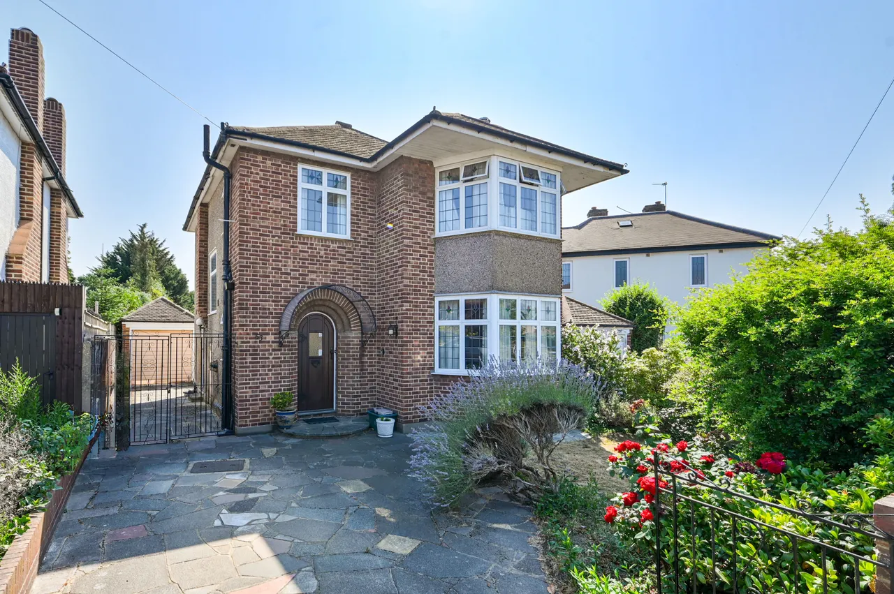 3 bed house for sale, New Malden, KT3