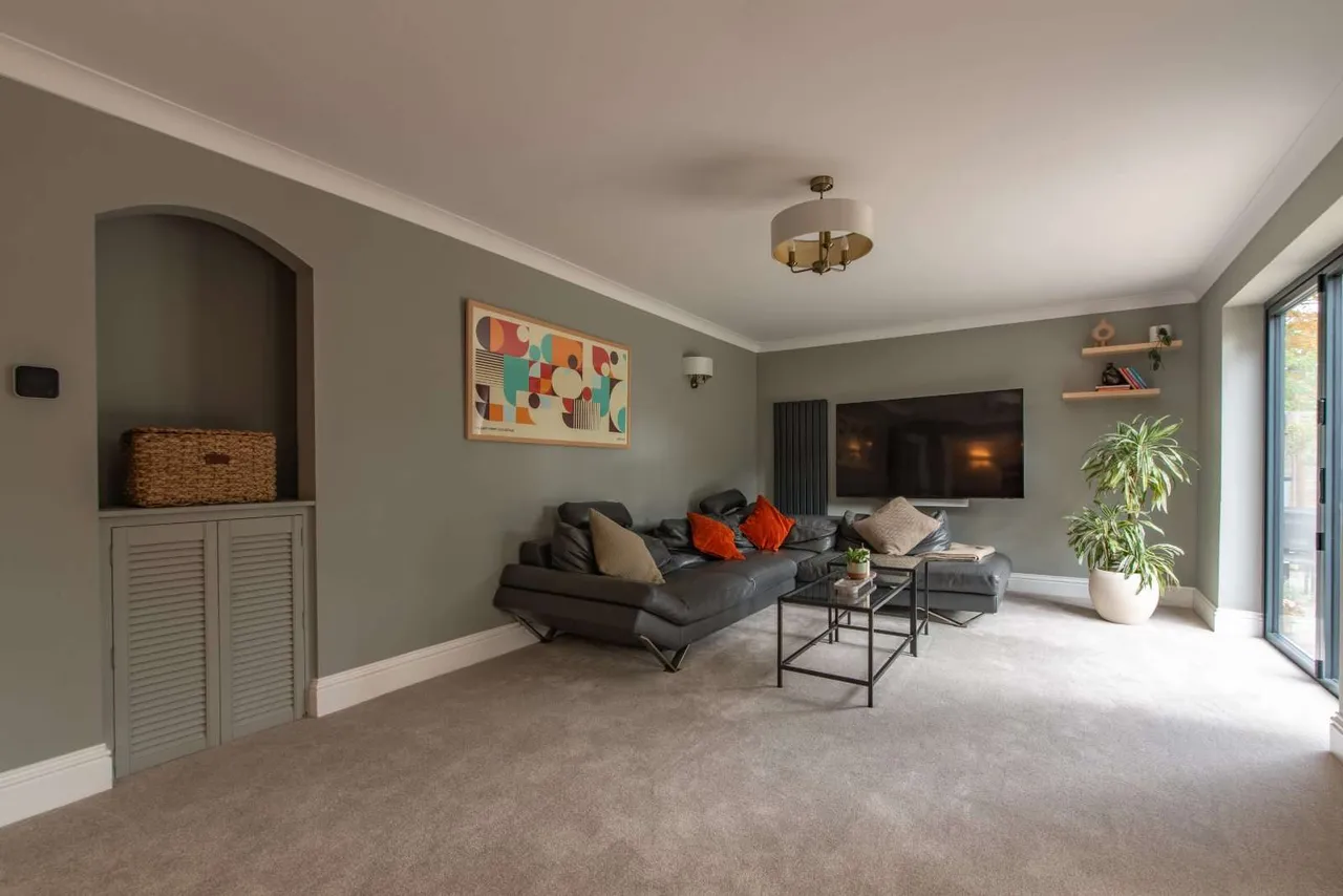 Gorselands, Newbury, RG14, photo 3
