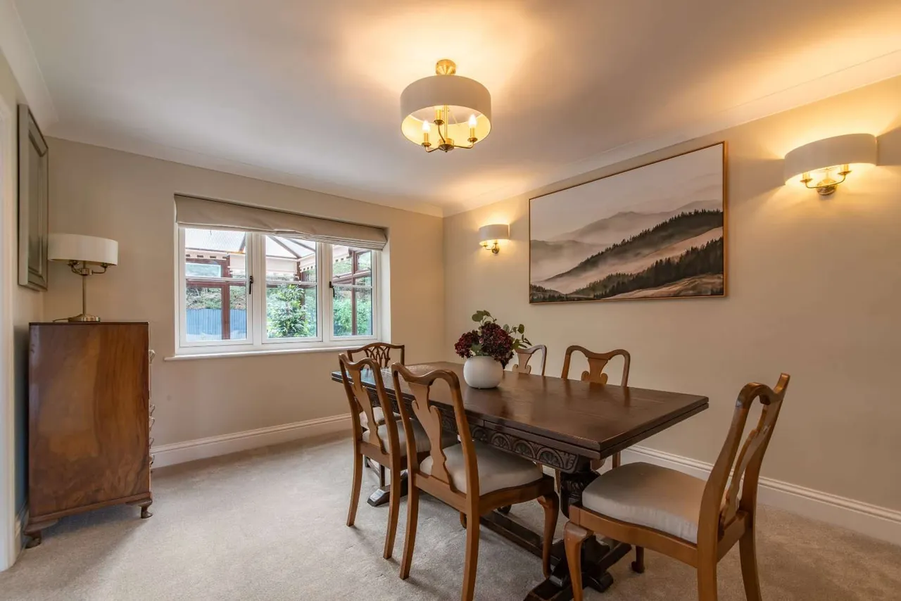 Gorselands, Newbury, RG14, photo 5