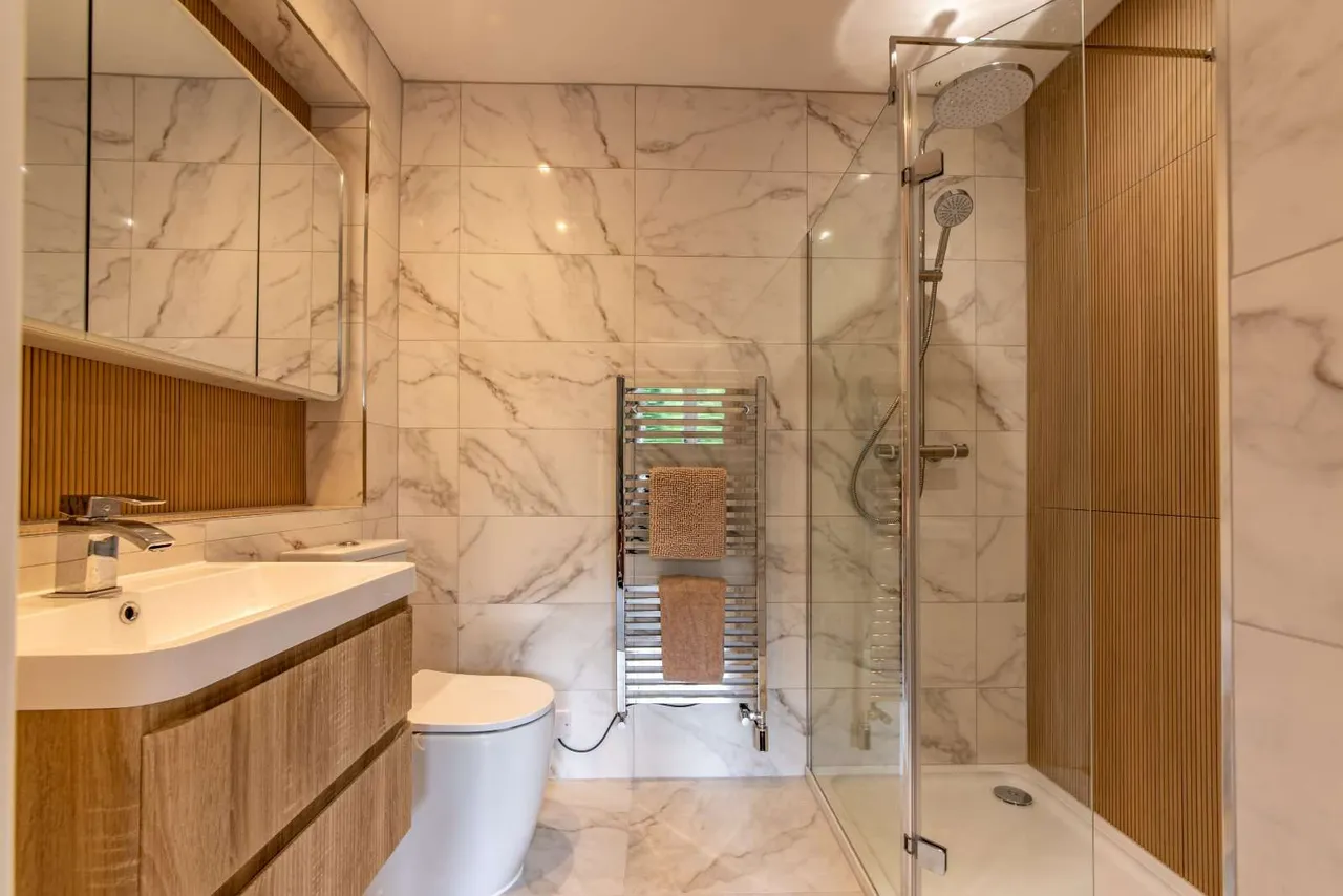 Gorselands, Newbury, RG14, photo 11