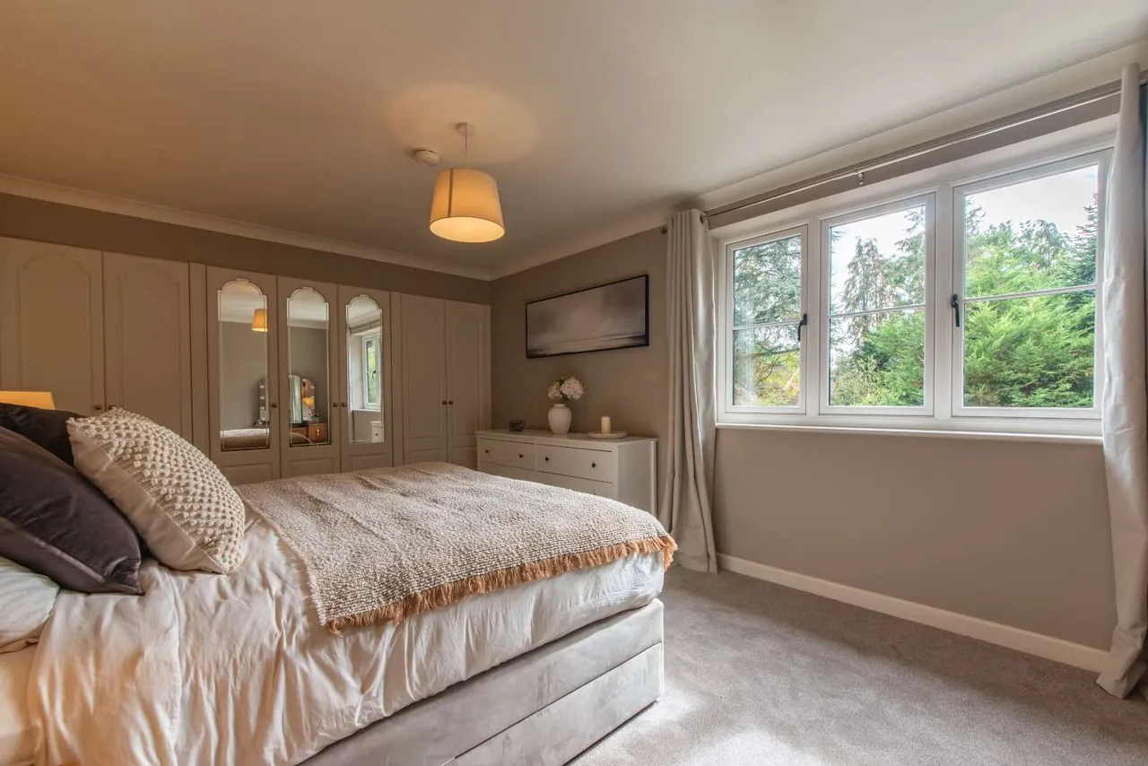 Gorselands, Newbury, RG14, photo 10
