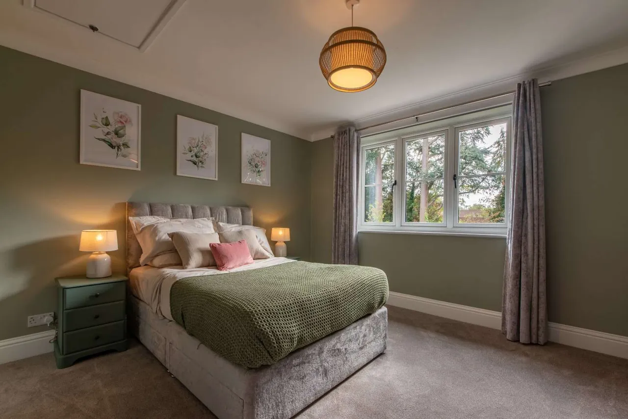 Gorselands, Newbury, RG14, photo 8