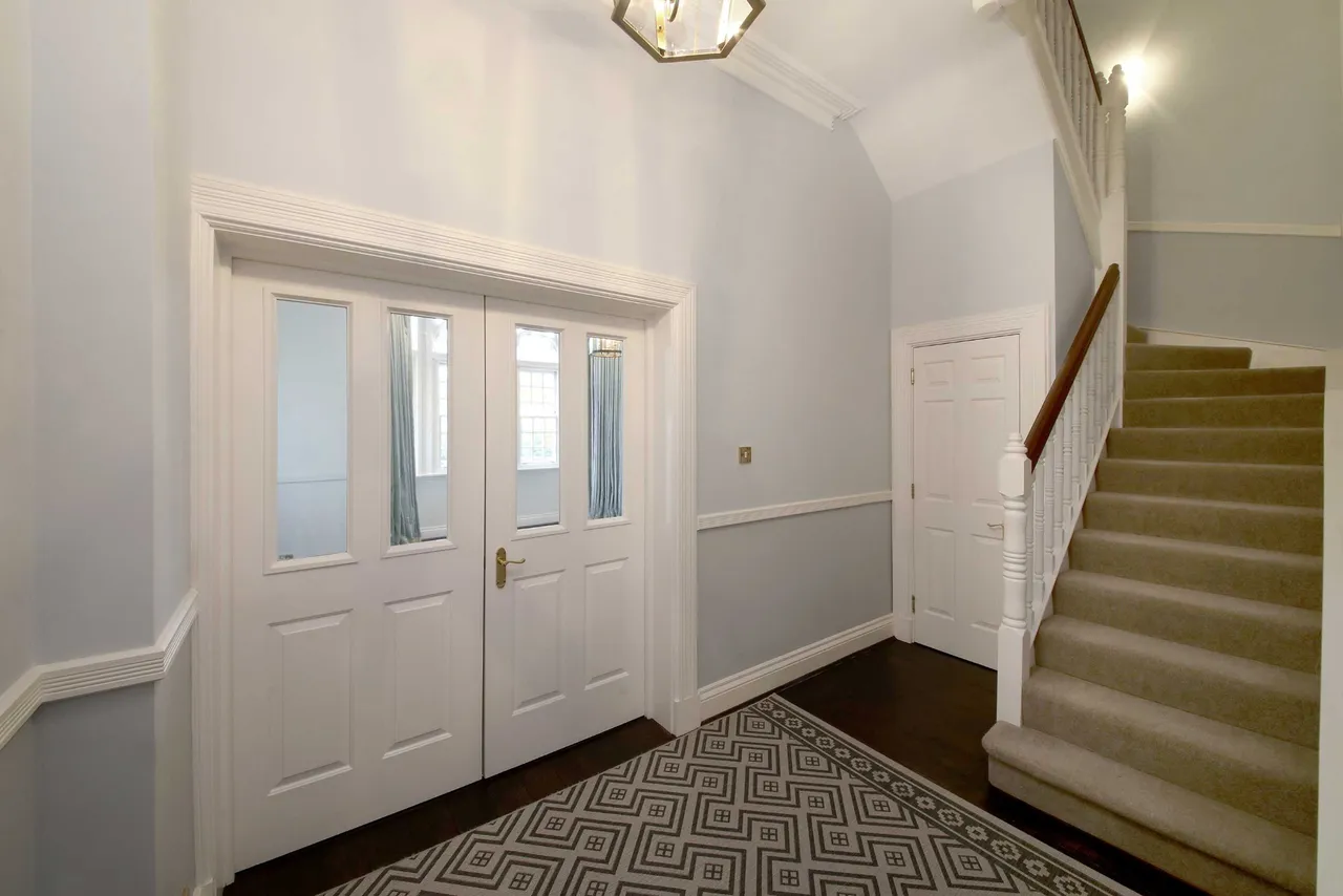 Virginia Water, Surrey, GU25 4SY, photo 5