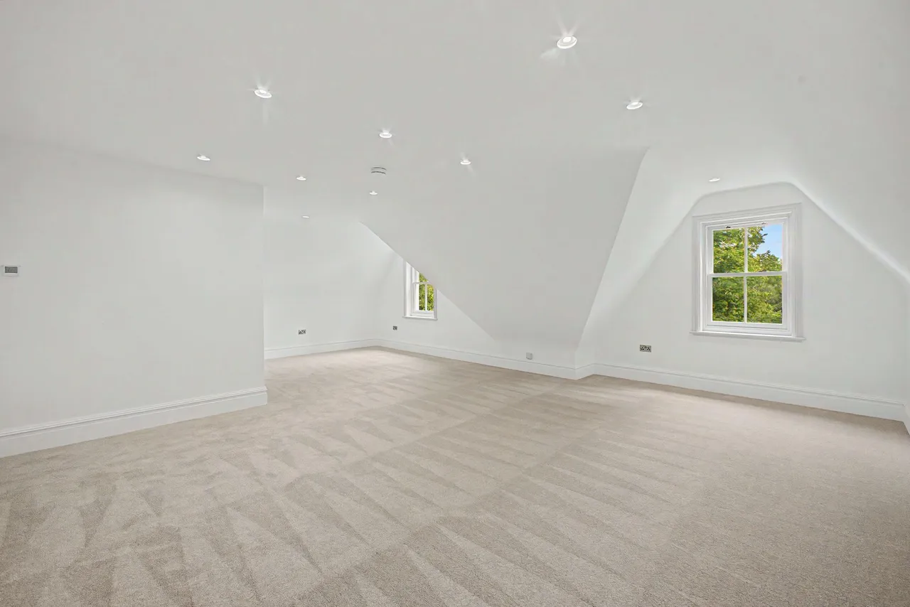 Murieston Road, Altrincham, photo 21