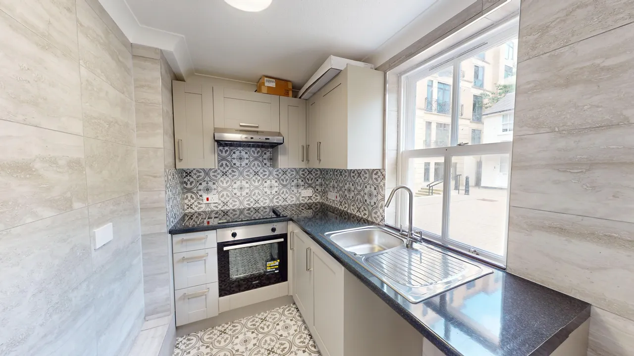 flat to rent — Russel Mews, Brighton, BN1