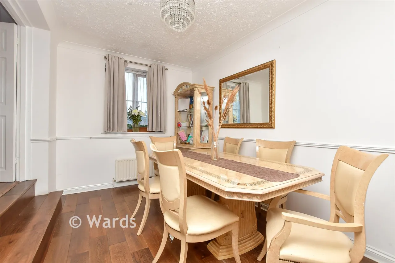 Waverley Avenue, Minster On Sea, ME12, photo 6