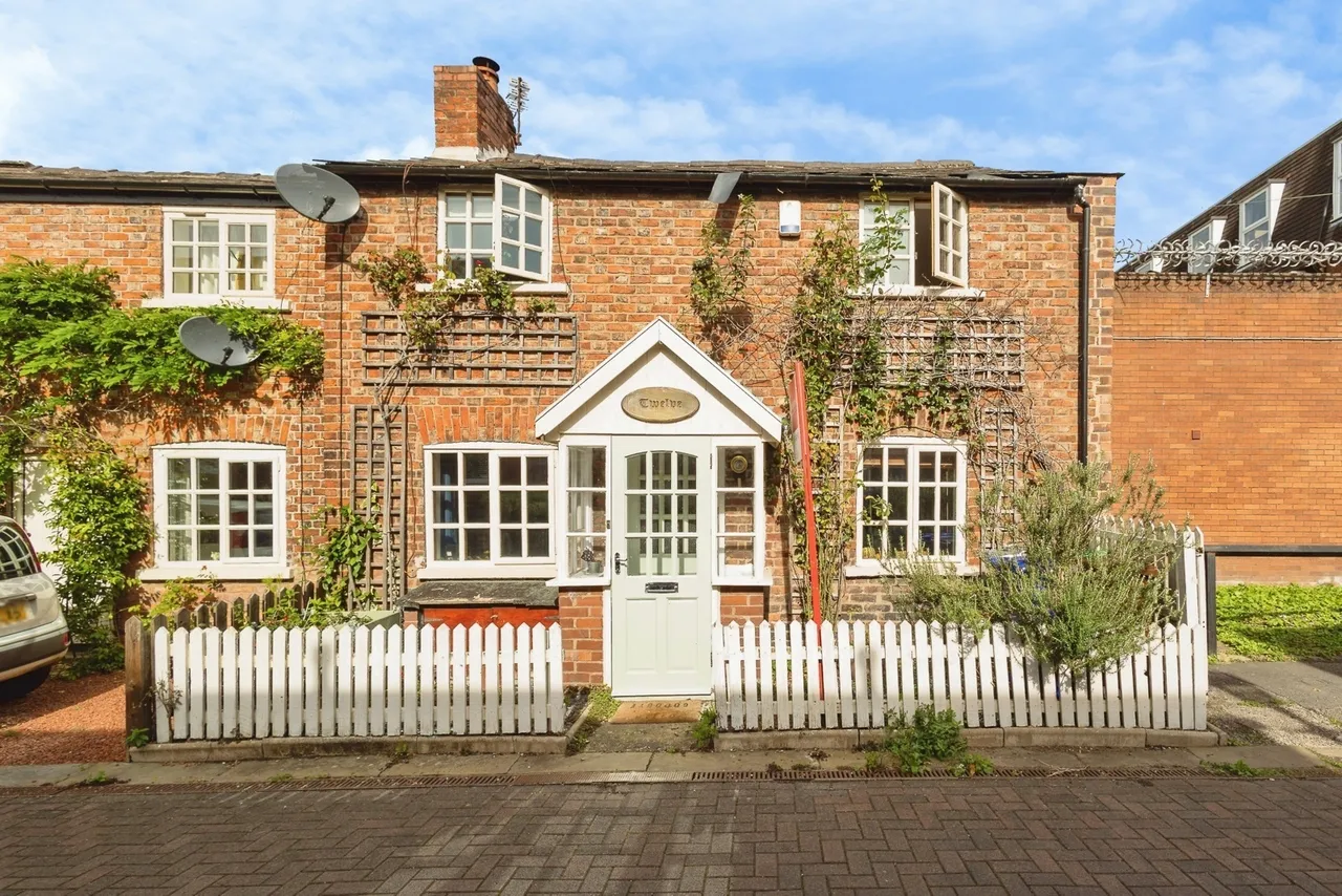2 bed house for sale, Grove Lane, Didsbury, M20