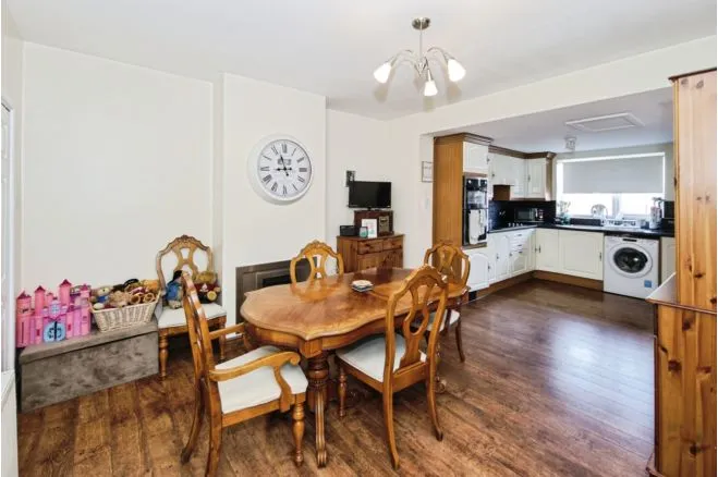 Richmond Road, Nuneaton, photo 5