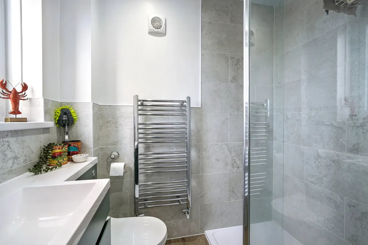Fern Grove, The Highlands, photo 14