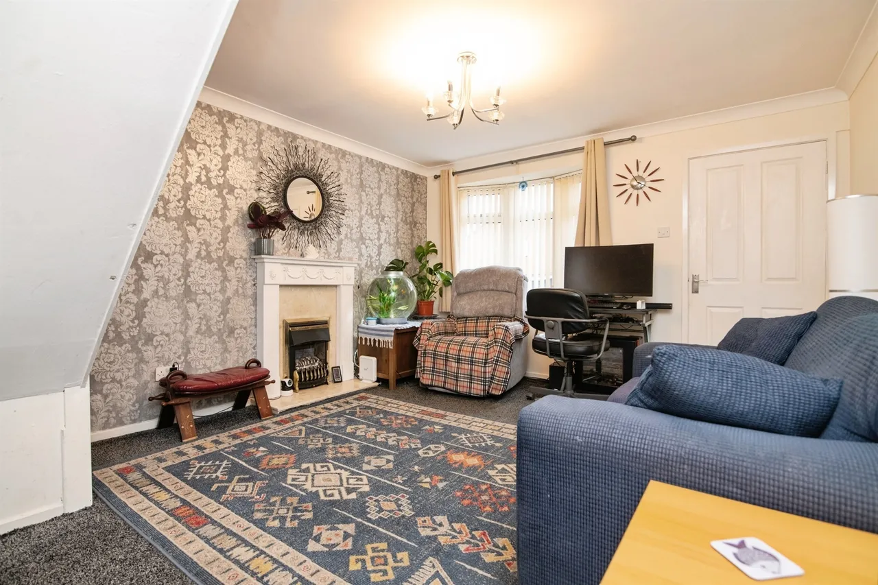 Denbigh Close, Dudley, photo 4