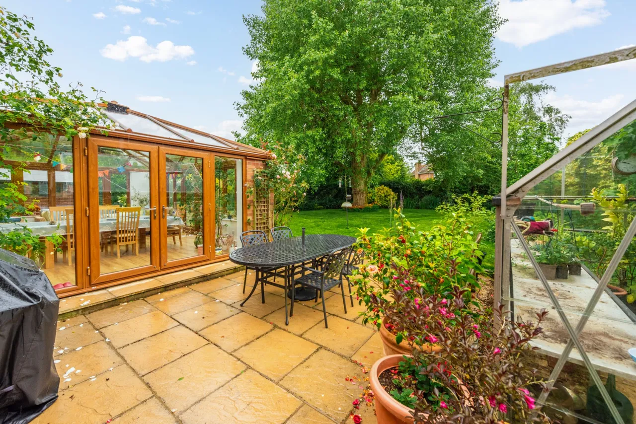 Green Acres Close, Whitchurch, HP22, photo 23