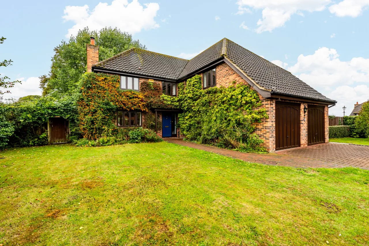 Green Acres Close, Whitchurch, HP22, photo 12