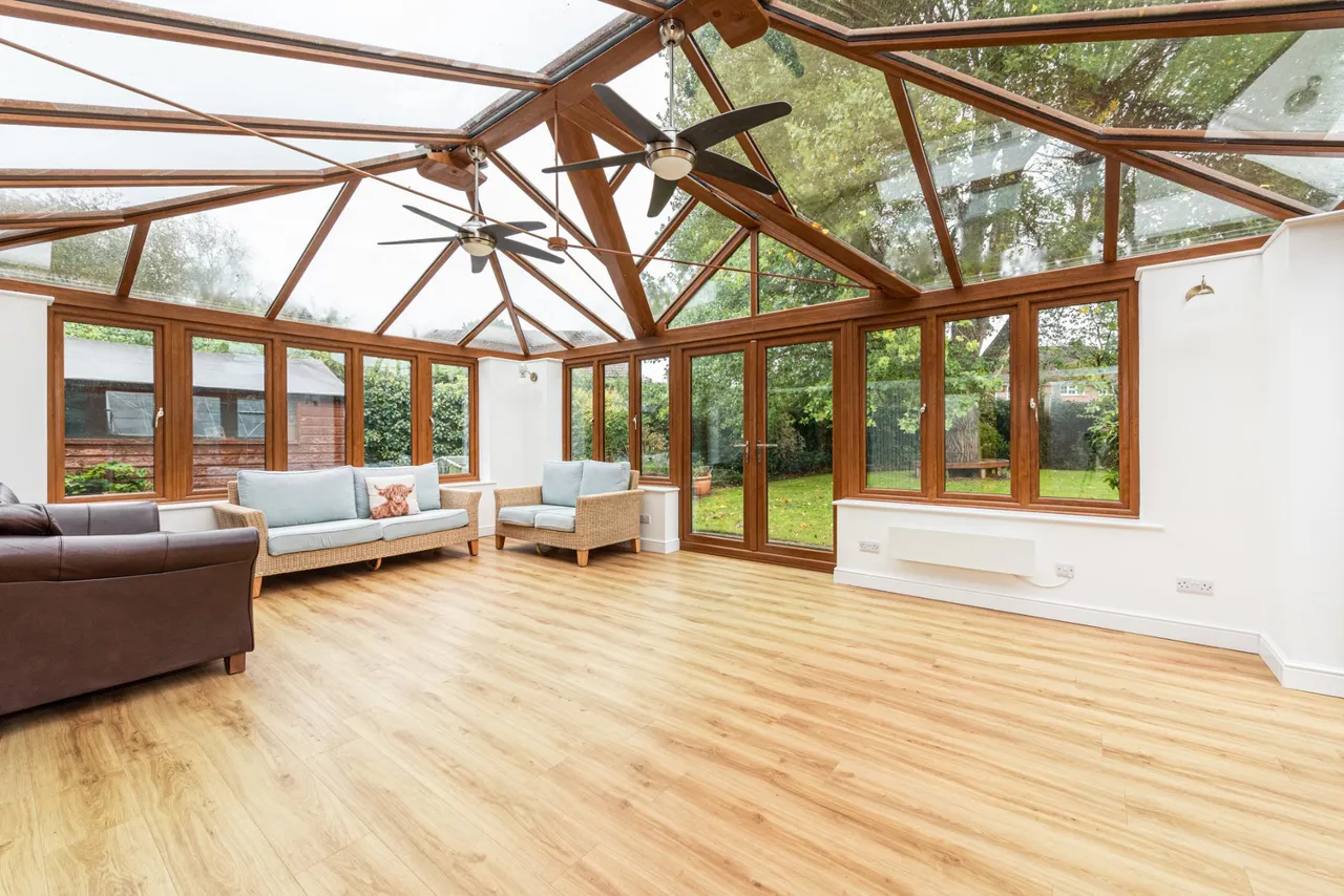Green Acres Close, Whitchurch, HP22, photo 4